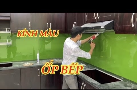 kinh-mau-op-bep